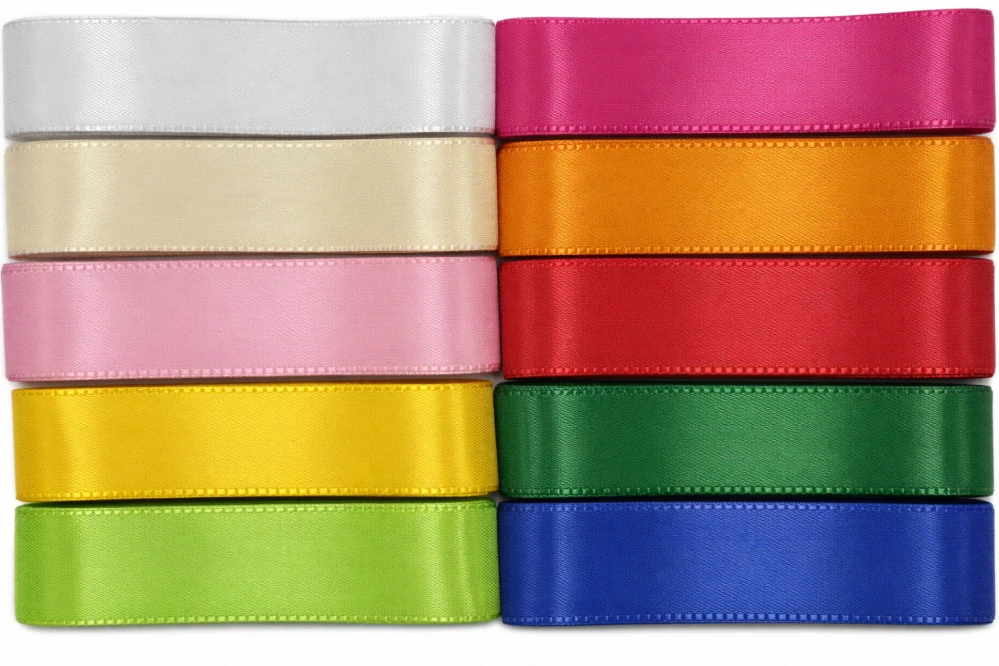 Stuha taftová Classic Red červená 40mm x 3m (8,-Kč/m)