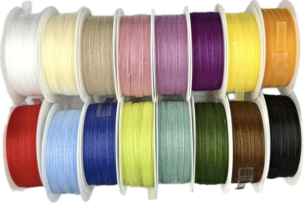 Stuha organzová Beauty Organdy – Classic Red červená 7mm x 5m (4,-Kč/m)