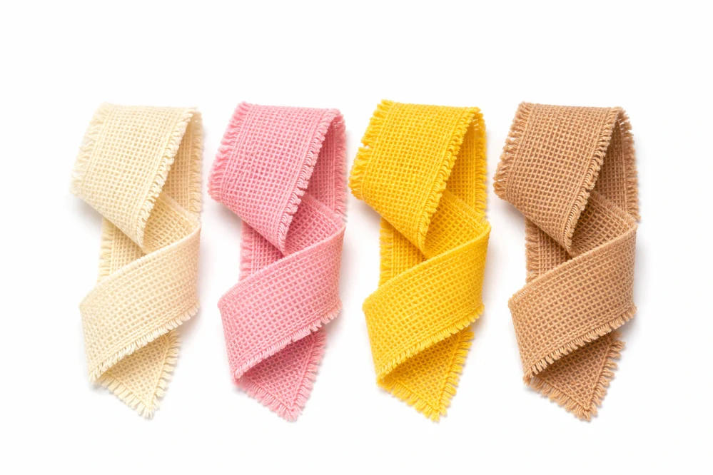 Village Soul – Sada 4 ks přírodních bavlněných stuh (Cream, Pink, Yellow, Natur) 4x 40mm x 2m (11,-Kč/m