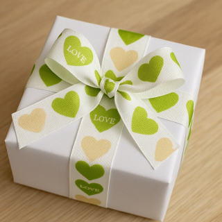 Taftová stuha LIME LOVE – zelená 25mm x 2,5m